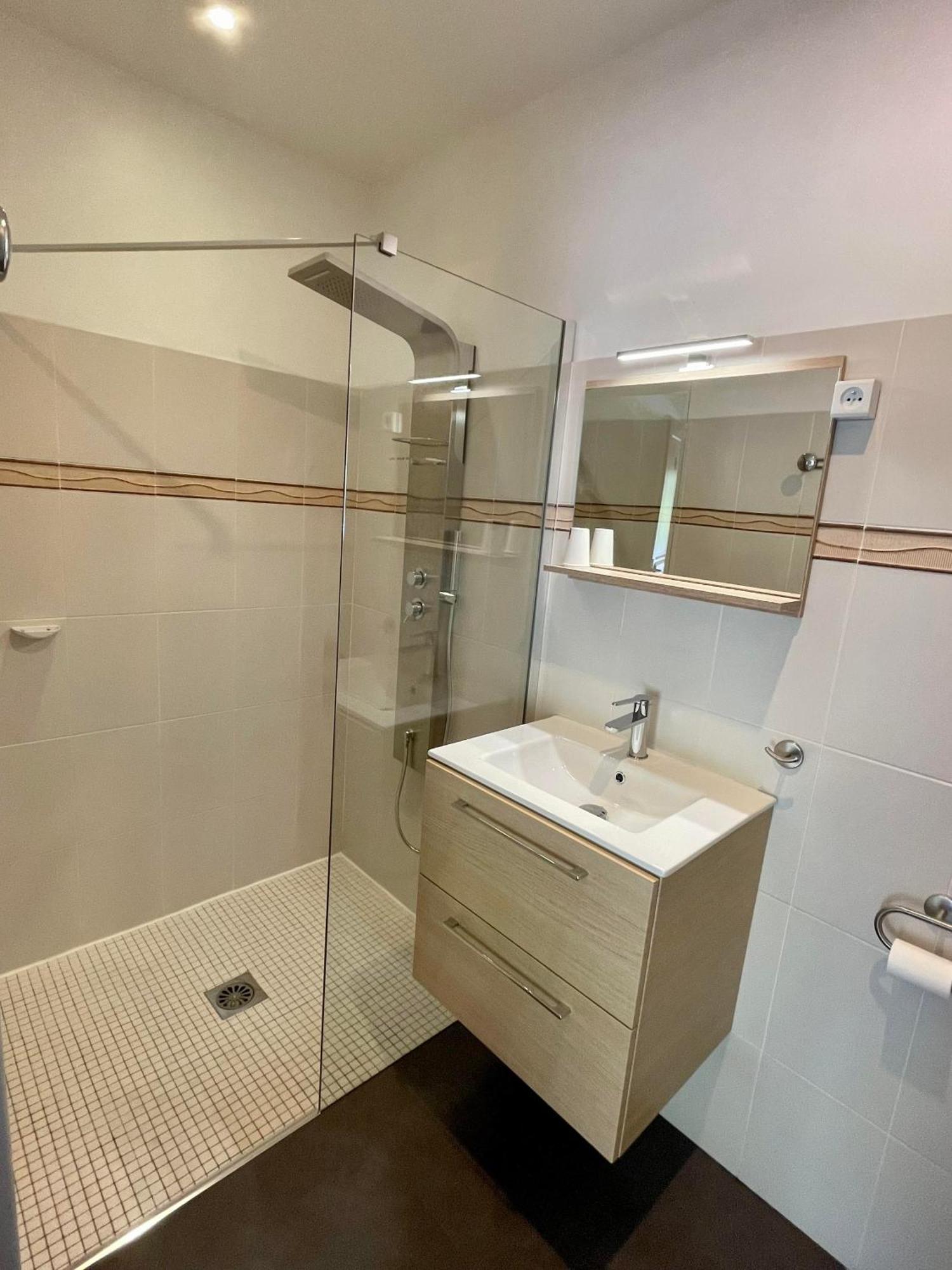Chambres Zazpiak Saint-Jean-Pied-de-Port Luaran gambar
