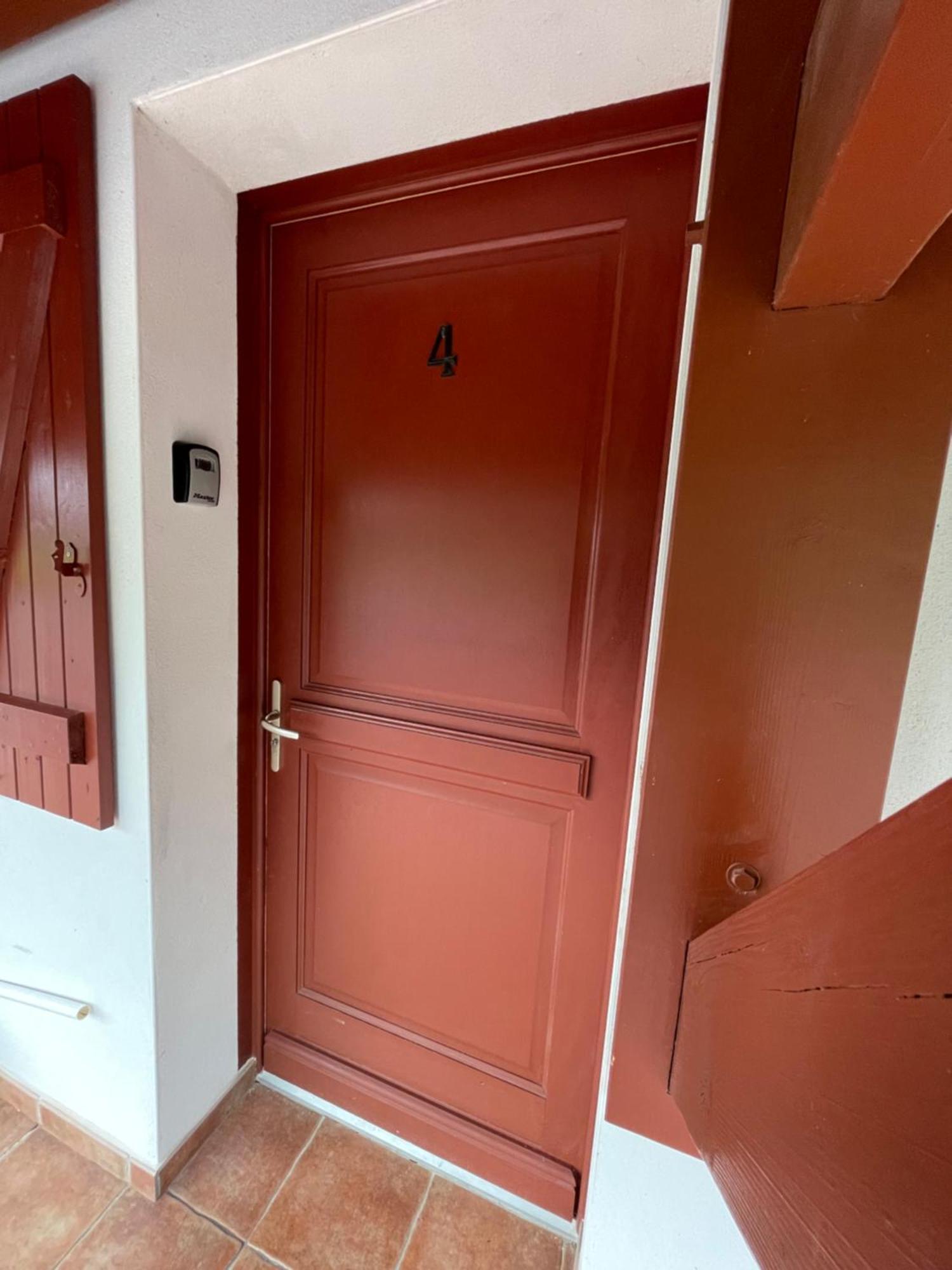 Chambres Zazpiak Saint-Jean-Pied-de-Port Bilik gambar